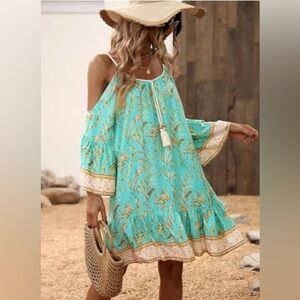 NEW! Boho Chic, Cold shoulder, floral print, mini dress / tunic